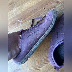 Astral Loyak - Maroon/Red Men’s 10.5